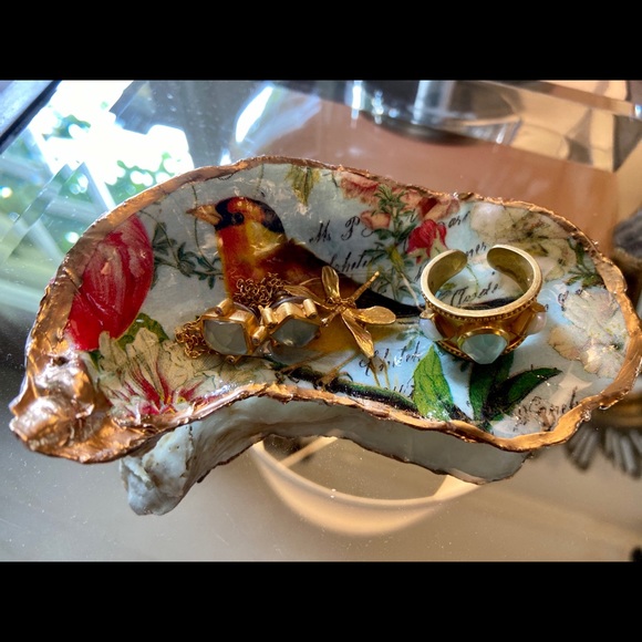 Trinket shells for jewelry. - Picture 4 of 5